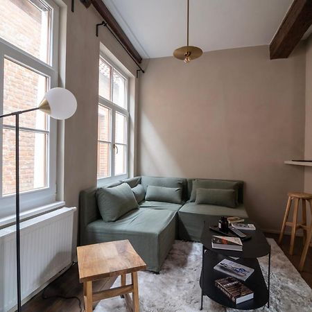Lovely Triplex In The Heart Of Le Sablon Brussel Buitenkant foto